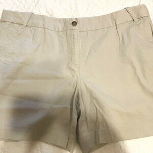 Land's End Women's Tan Shorts, 100% Cotton, Size 16P